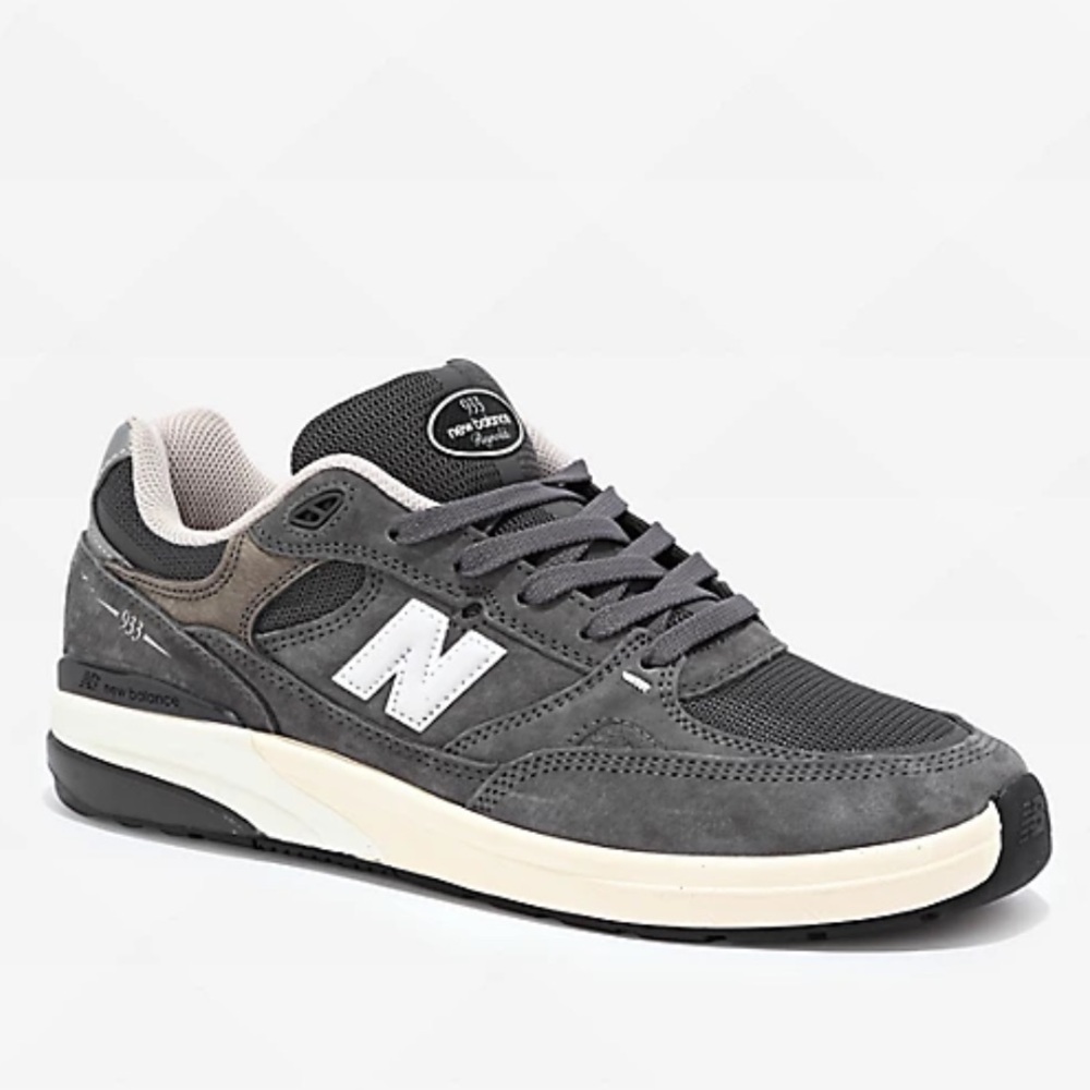 New Balance Numeric Reynolds 933 size 9.5 wide NIB